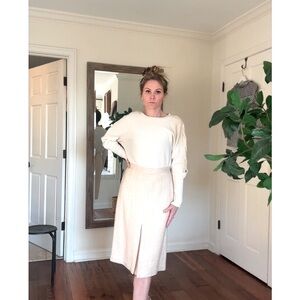 Tess Giberson cream sweater size small
